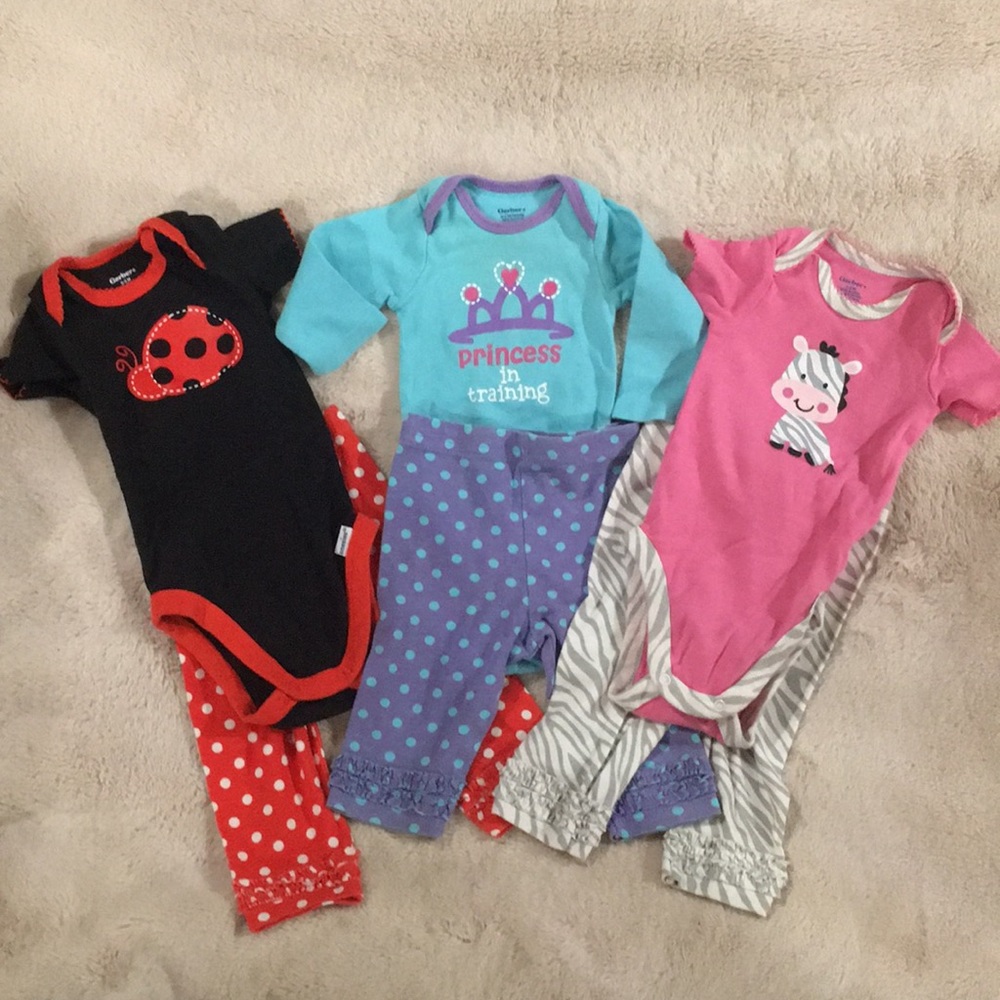 Gerber lot of 3 matching onesie/pant sets